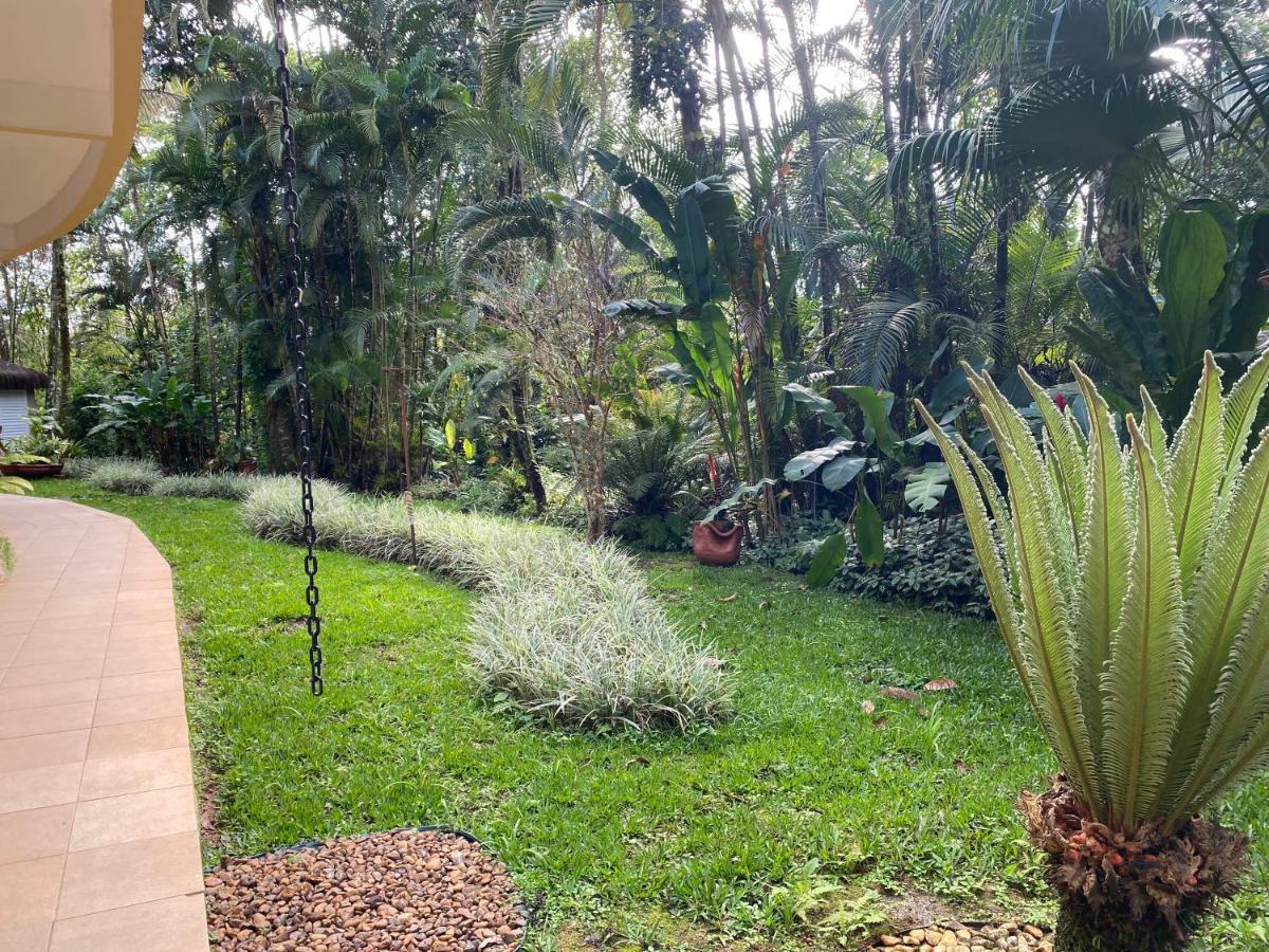 Flat Estudio 220 Amarilis 3 Piscinas Climatizadas, Sky Com 170 Canais Carregar Veiculo Eletrico, Bertioga, Estudio, Cozinha Equipada Completa, Servico De Hotelaria, Limpeza E Trocas Diaria De Toalhas, Wi-fi 500 Mb *