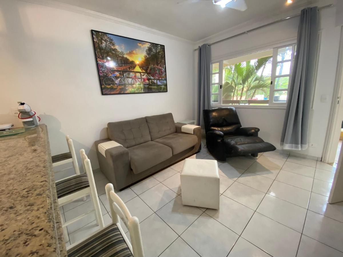 Flat Estudio 220 Amarilis 3 Piscinas Climatizadas, Sky Com 170 Canais Carregar Veiculo Eletrico, Bertioga, Estudio, Cozinha Equipada Completa, Servico De Hotelaria, Limpeza E Trocas Diaria De Toalhas, Wi-fi 500 Mb *